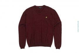Merino Wool Vintage V-neck Sweater With Patched Logo by Lyle & Scott